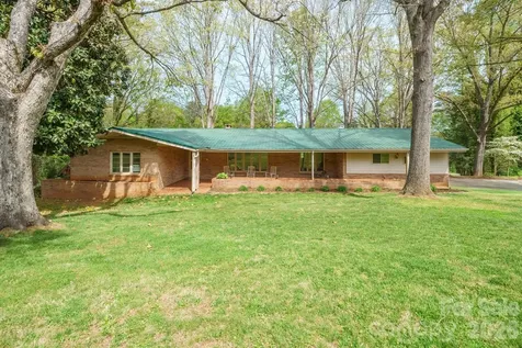 465 28th Avenue Lane NE Hickory NC 28601