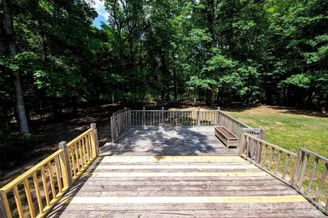 719 Phillipstown Road Kershaw SC 29067