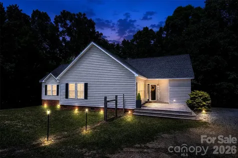 719 Phillipstown Road Kershaw SC 29067