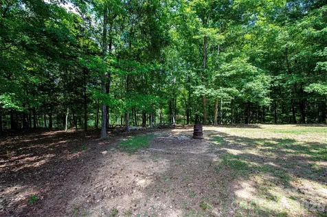 719 Phillipstown Road Kershaw SC 29067