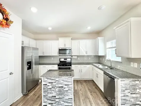 6217 Ahoskie Drive Charlotte NC 28215