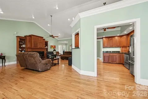 149 Howard Pond Loop Statesville NC 28625
