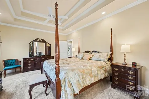 149 Howard Pond Loop Statesville NC 28625