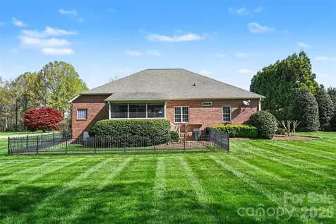 149 Howard Pond Loop Statesville NC 28625