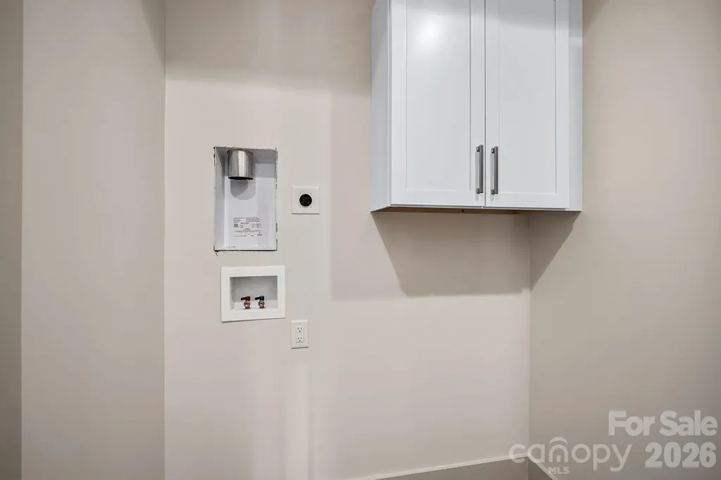 10 Heartleaf Circle Arden NC 28704