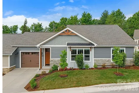 10 Heartleaf Circle Arden NC 28704