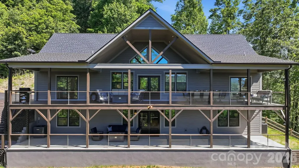 282 Tamarack Trail Waynesville NC 28785