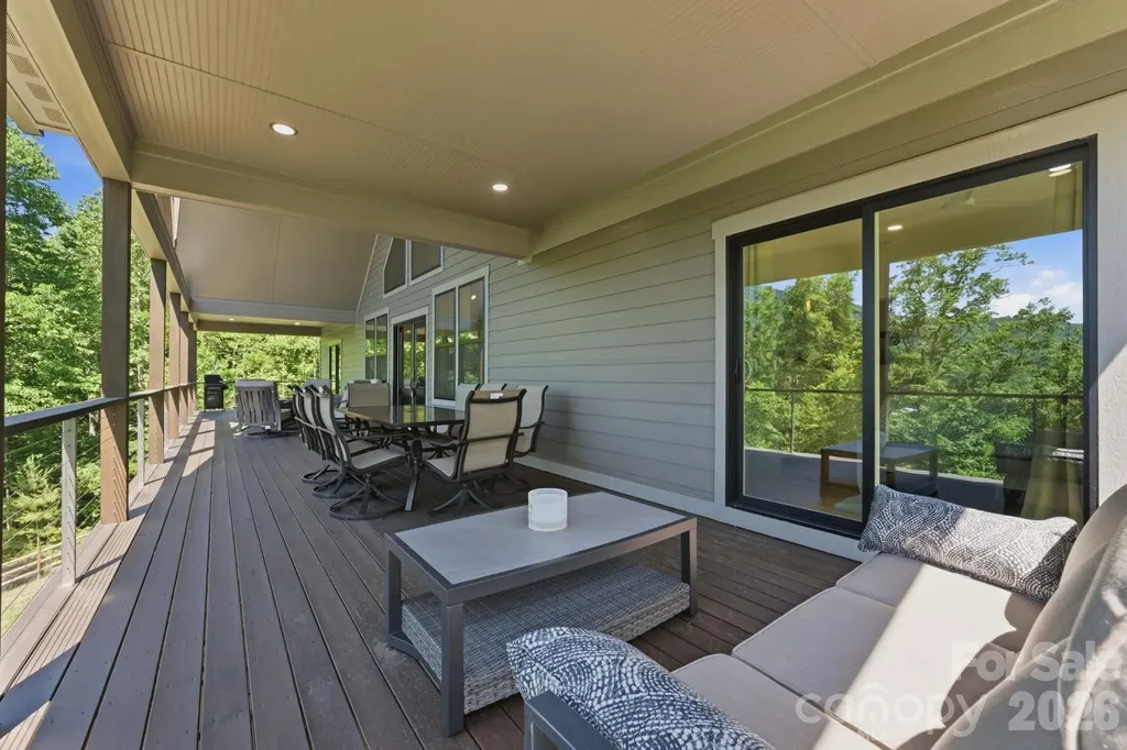 282 Tamarack Trail Waynesville NC 28785