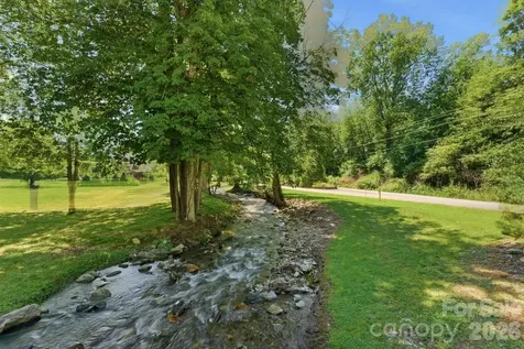 282 Tamarack Trail Waynesville NC 28785