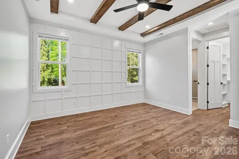 8 Heartleaf Circle Arden NC 28704
