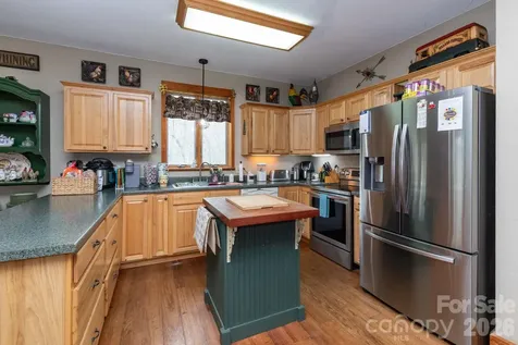75 Mypie Drive Sylva NC 28779