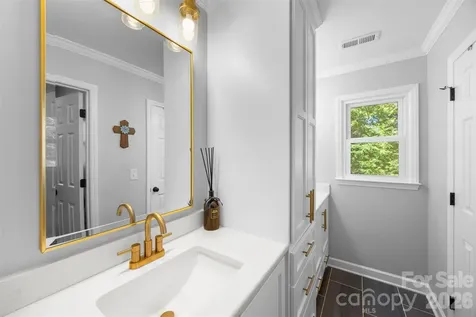 4224 Old Forge Drive Gastonia NC 28056