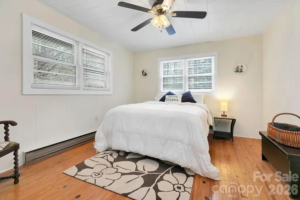218 Hickory Lane Lake Toxaway NC 28747