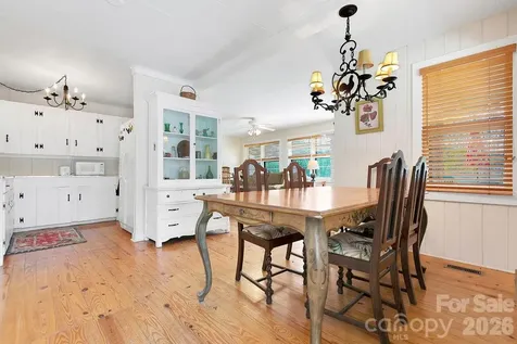 218 Hickory Lane Lake Toxaway NC 28747