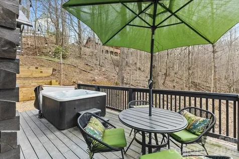 1444 Rich Mountain Road Zionville NC 28698