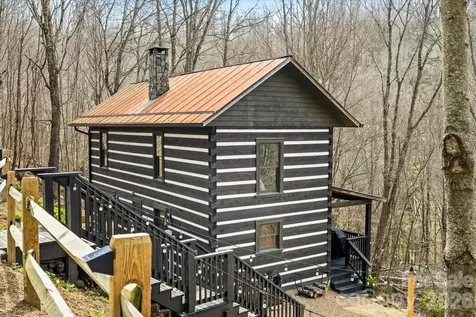 1444 Rich Mountain Road Zionville NC 28698