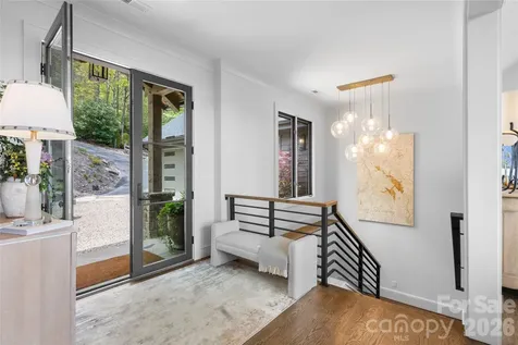 96 Moltz Court Lake Toxaway NC 28747