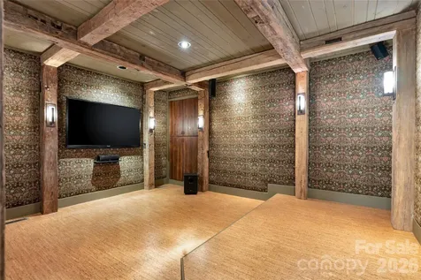 96 Moltz Court Lake Toxaway NC 28747