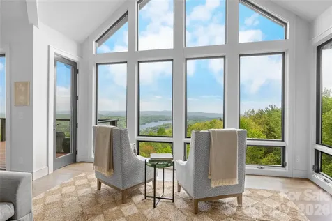 96 Moltz Court Lake Toxaway NC 28747