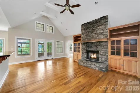 16 Uloque Court Brevard NC 28712
