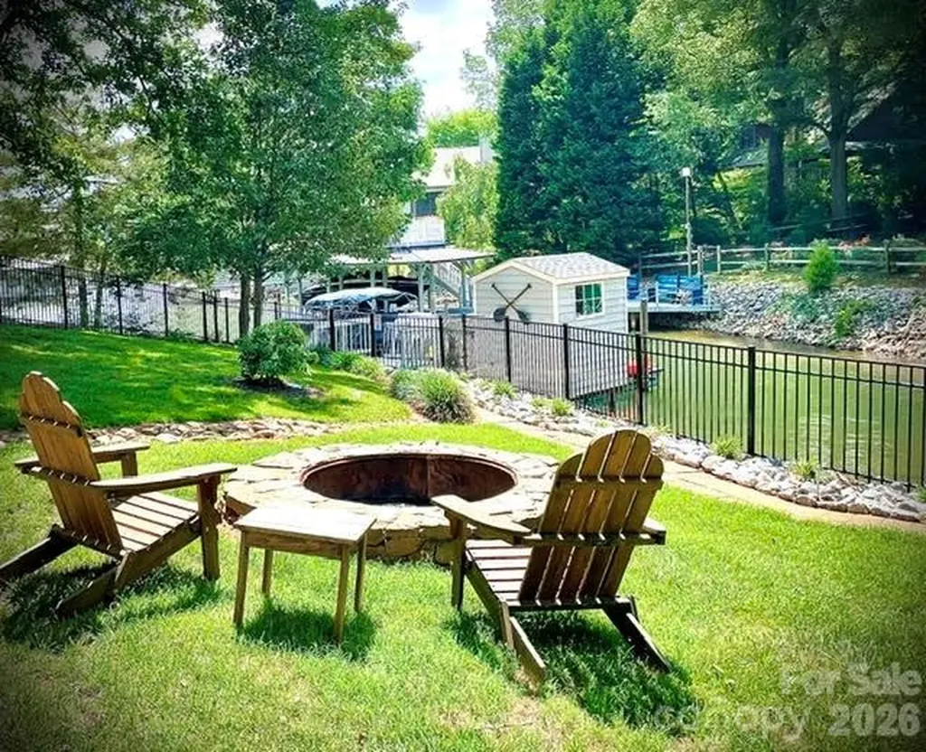 5218 Glenwood Street Sherrills Ford NC 28673