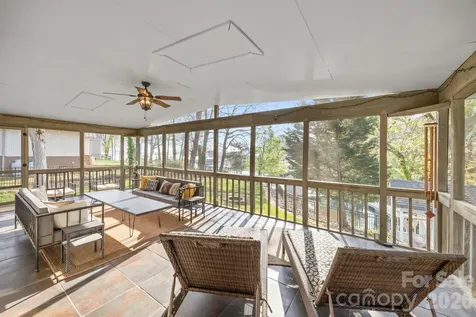 5218 Glenwood Street Sherrills Ford NC 28673
