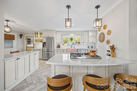 5218 Glenwood Street Sherrills Ford NC 28673