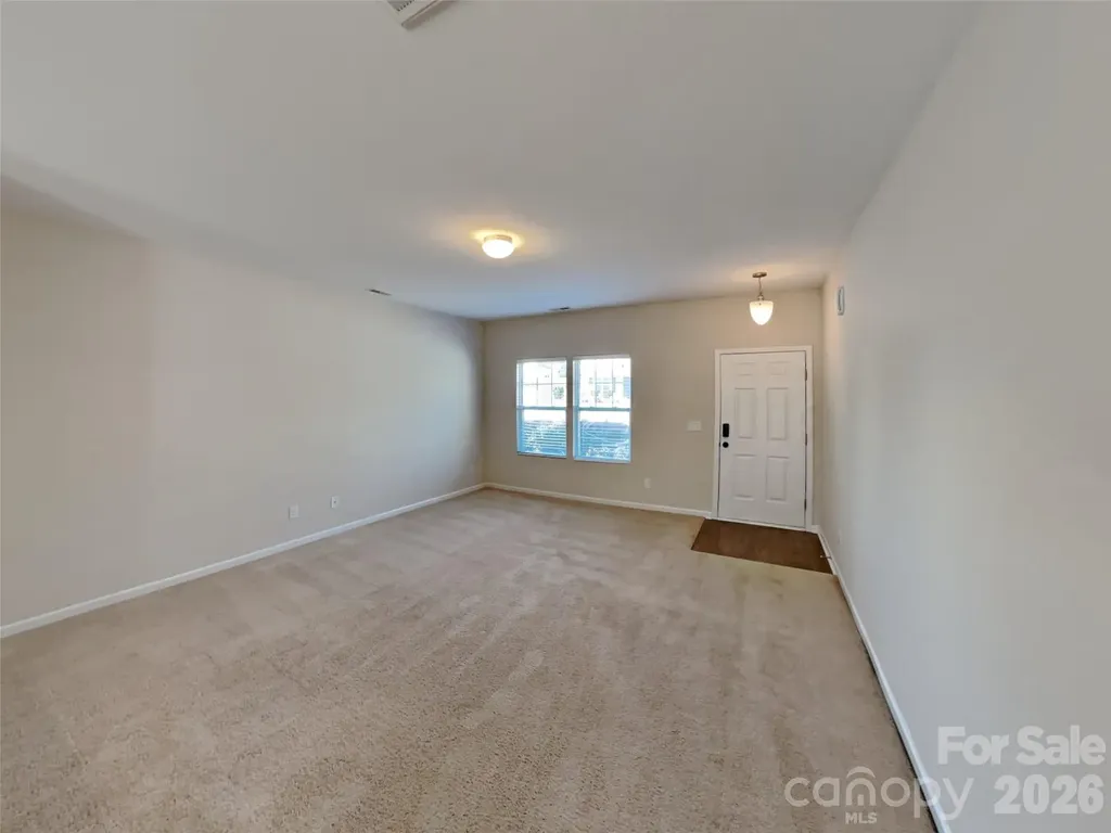 814 Sarah Laura Lane Statesville NC 28625