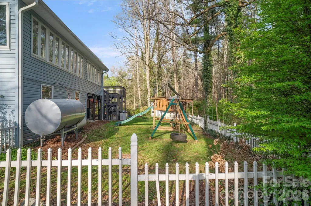 3002 Kanuga Road Hendersonville NC 28739