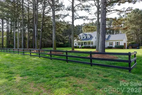 6677 Campbell Road York SC 29745