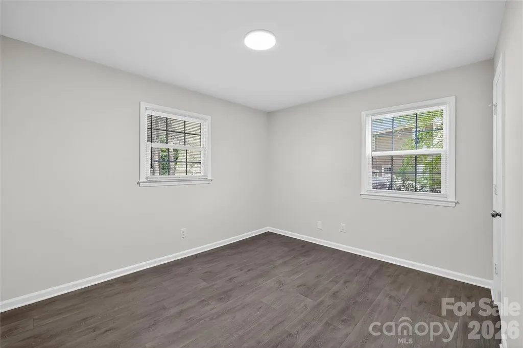 5143 Delivau Drive Charlotte NC 28215