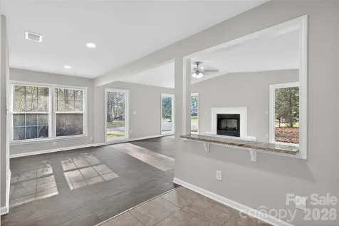 5143 Delivau Drive Charlotte NC 28215