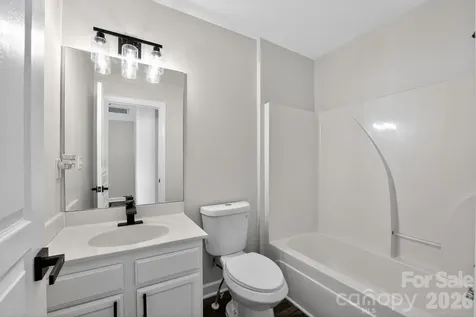 2838 Avalon Loop Road Charlotte NC 28269