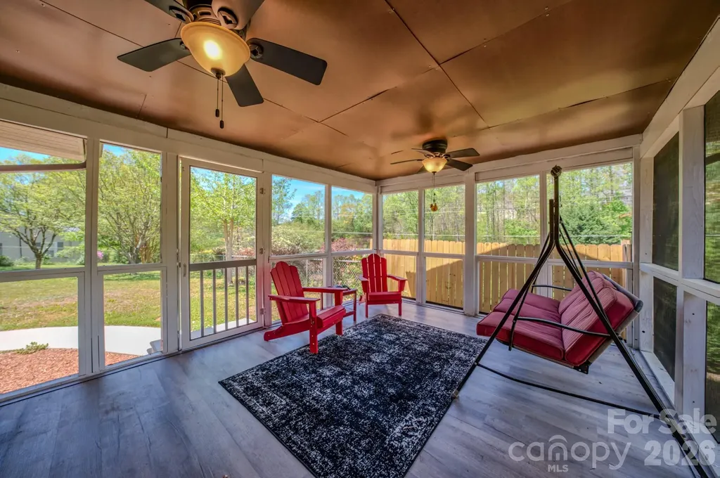176 Sunny Street Marion NC 28752