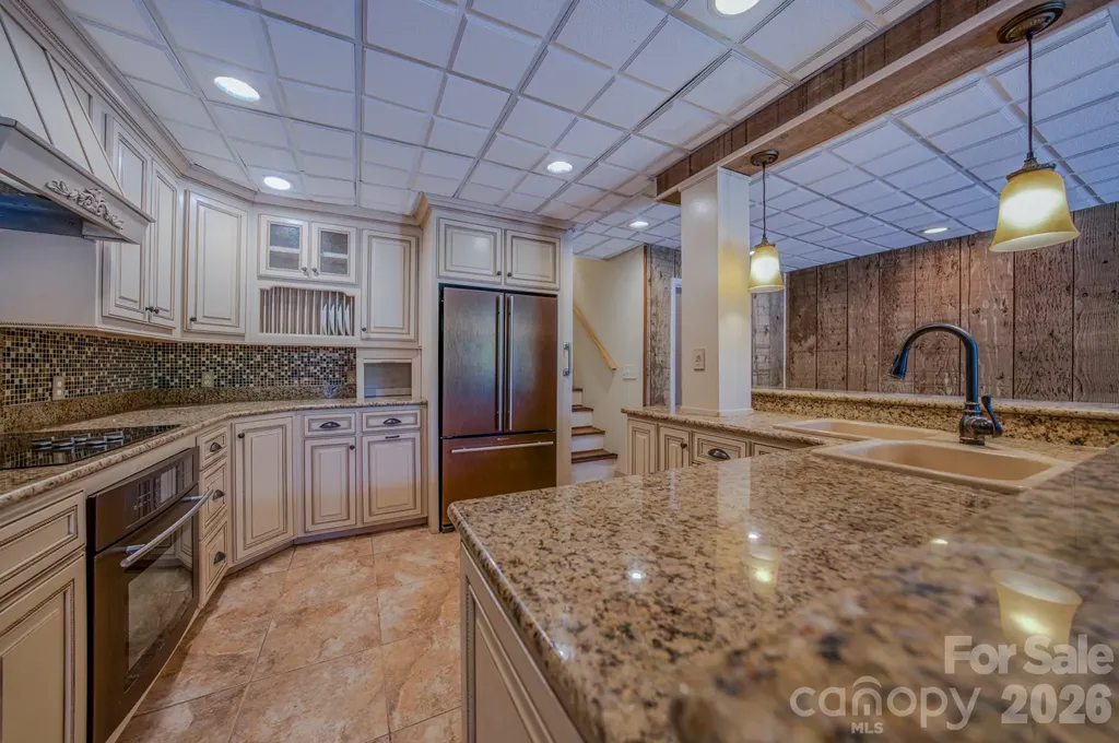176 Sunny Street Marion NC 28752