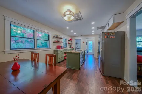 176 Sunny Street Marion NC 28752