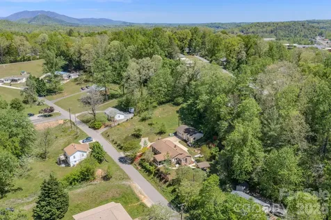 176 Sunny Street Marion NC 28752