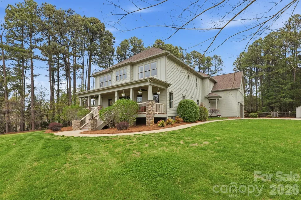 151 Yellow Jacket Circle Mooresville NC 28117