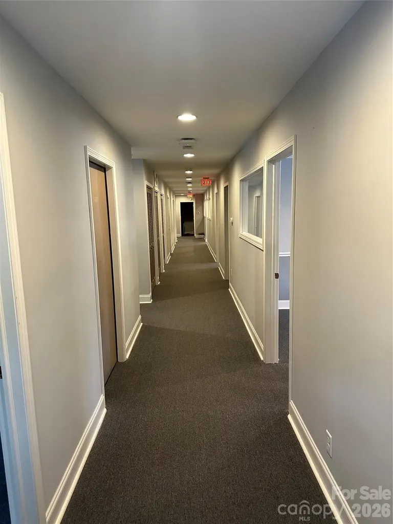 2920 Haywood Road Hendersonville NC 28791