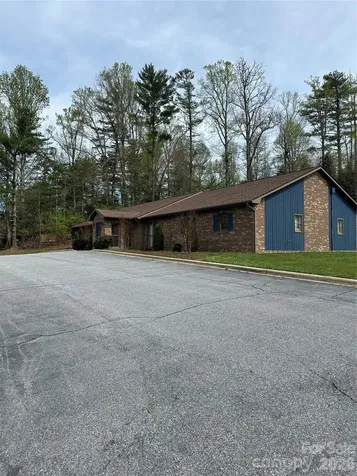 2920 Haywood Road Hendersonville NC 28791