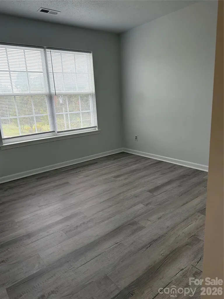 5411 E Nc 150 Highway Lincolnton NC 28092