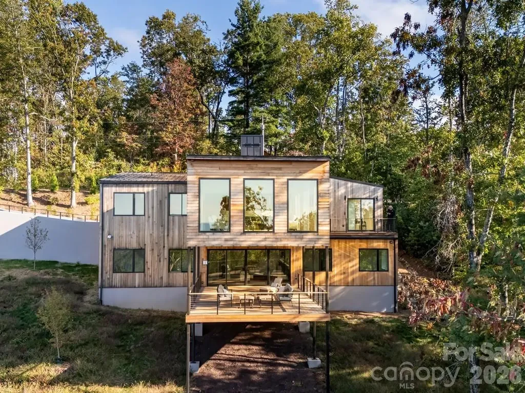 641 Elk Mountain Scenic Highway Asheville NC 28804
