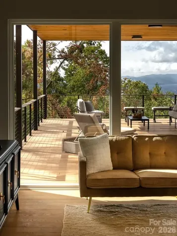 641 Elk Mountain Scenic Highway Asheville NC 28804