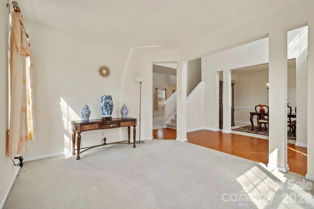 2 Breyerton Court Asheville NC 28804