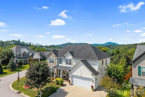 2 Breyerton Court Asheville NC 28804