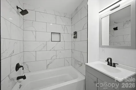 1413 Hateras Avenue Charlotte NC 28216