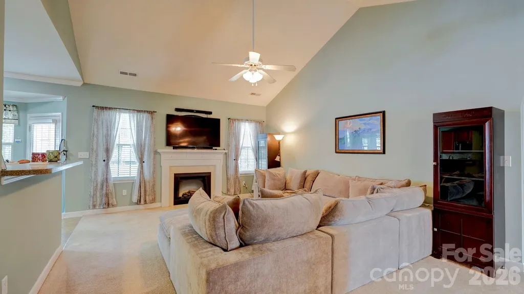 8423 Meadowcreek Village Drive Locust NC 28097