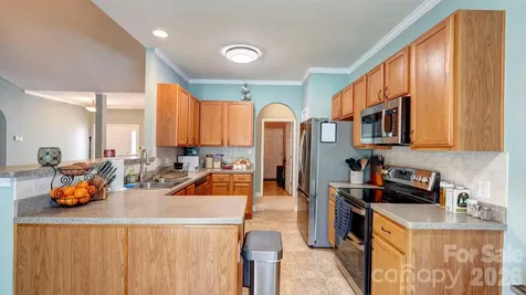 8423 Meadowcreek Village Drive Locust NC 28097