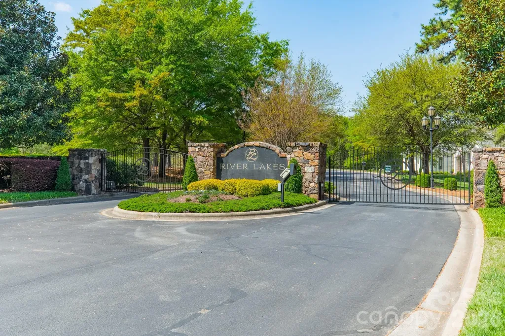 8113 Bay View Lane Belmont NC 28012