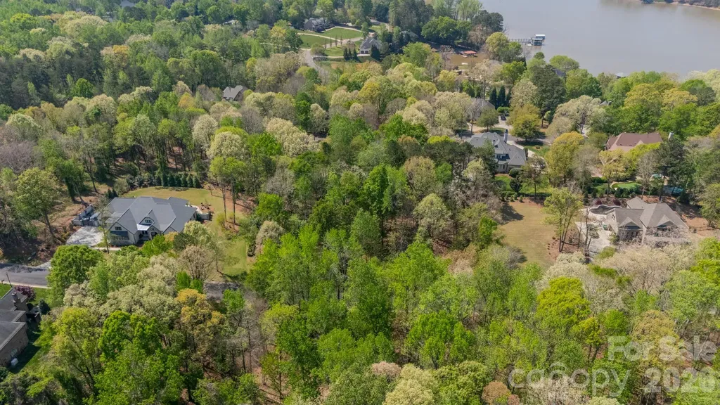 8113 Bay View Lane Belmont NC 28012